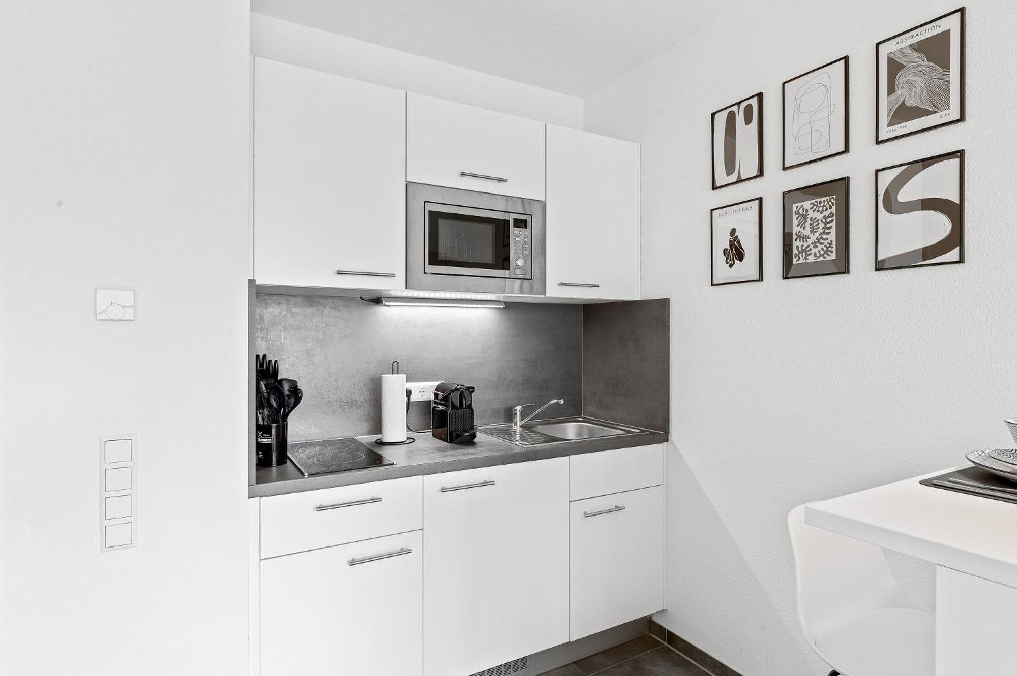 Modern, Zentral, Homeoffice, Netflix Pforzheim Extérieur photo
